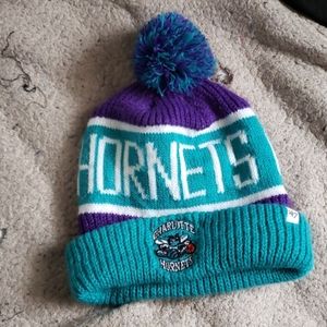 Charlotte Hornets '47 winter pom hat